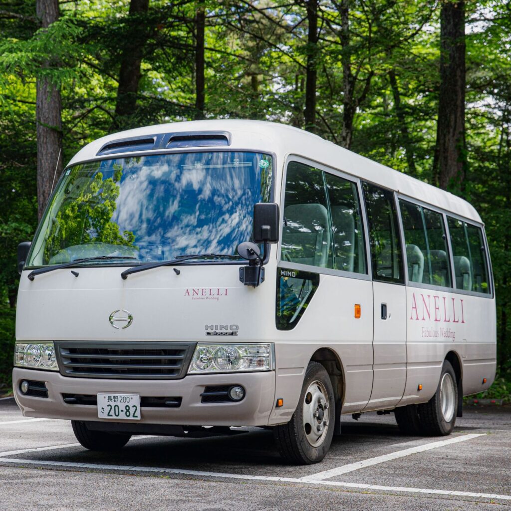 ゲスト専用送迎バス