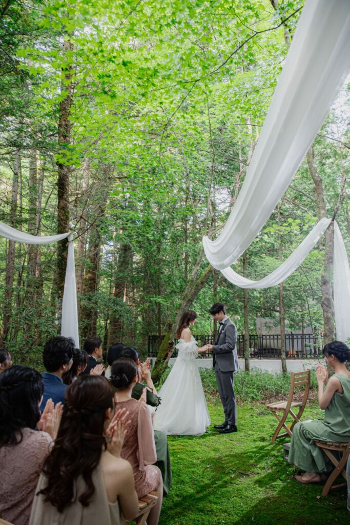 自然と調和する挙式