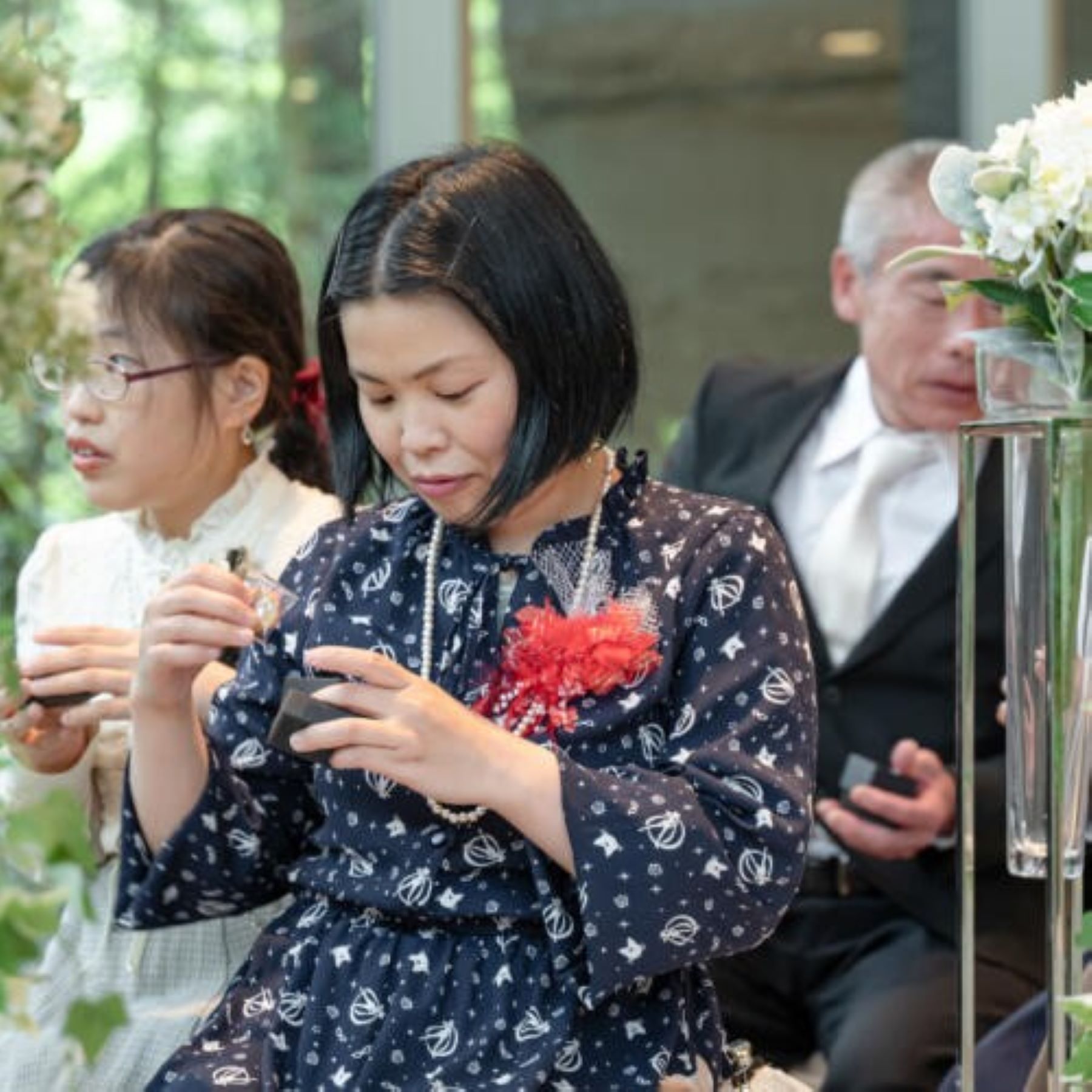 ゲストも感動。指輪の誓いの儀式に参加するオリジナル演出は、軽井沢の結婚式ならではの温かいおもてなし。