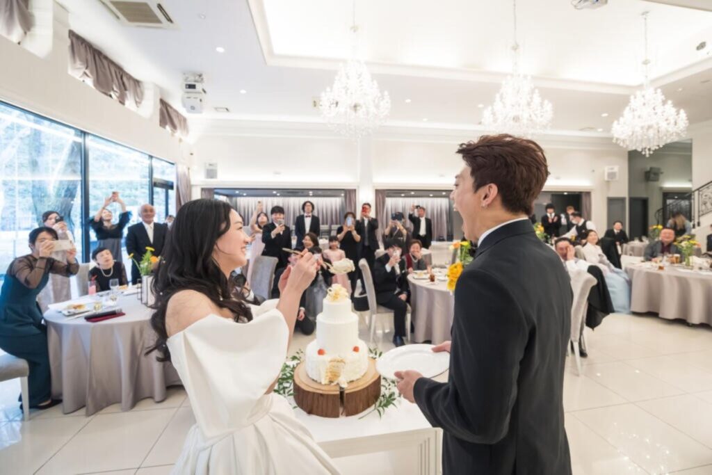 新婦からの大きな愛情にゲストも大盛り上がり!軽井沢の貸切邸宅で叶える楽しいパーティ。