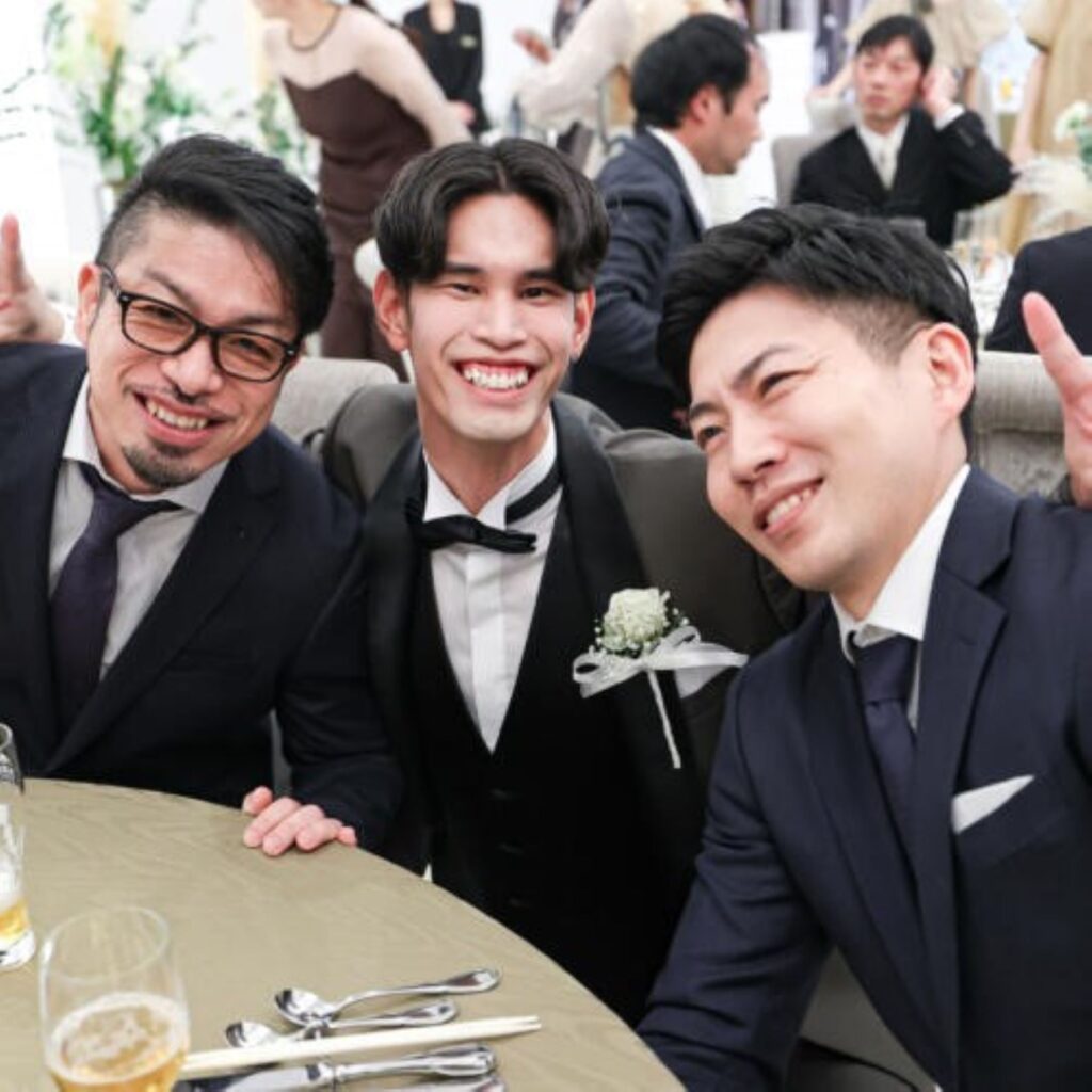 旧友との再会と祝福に、最高の笑顔が溢れるアットホームなパーティ。アネーリ軽井沢で、大切なゲストと絆を深める楽しいひとときを。