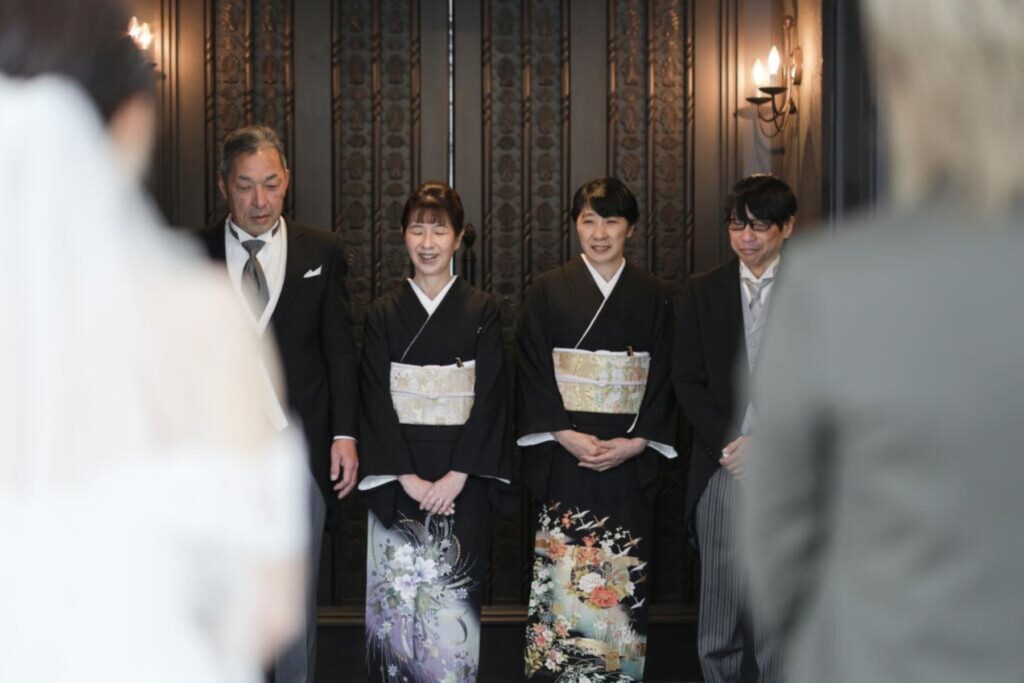 ご両家家族の温かい眼差し。軽井沢の結婚式で、絆が深まるオリジナルなおもてなしを。