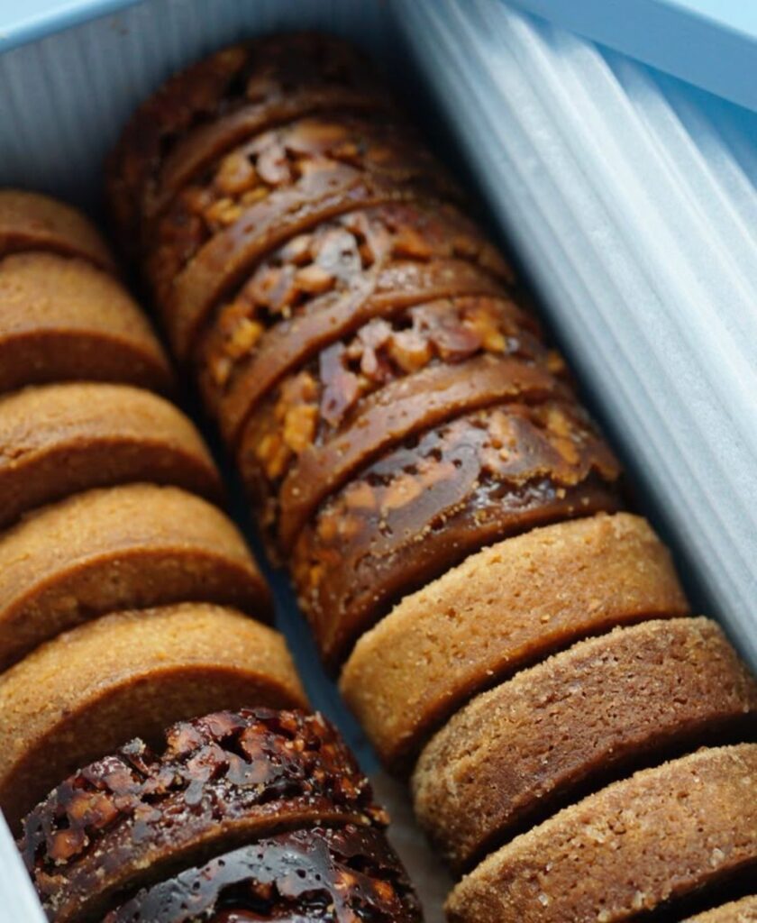 引菓子は感謝を込めたお見送りの品。軽井沢の名店やパティスリーの上質なお菓子を選び、ゲストへ特別なおもてなしを。