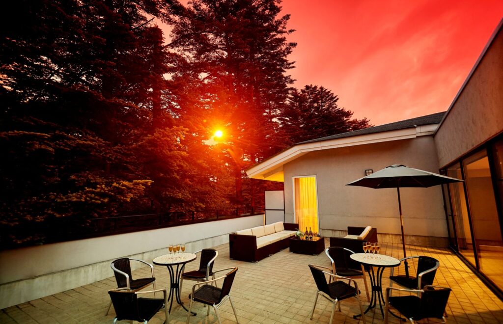 夕焼けのガーデンテラス