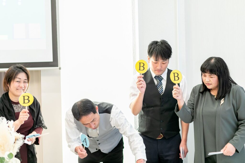 お二人らしい個性が光るオリジナル演出。軽井沢ウェディングでは、「利酒&格付けチェック」のような特別な企画も実現可能!忘れられない思い出を創造します。