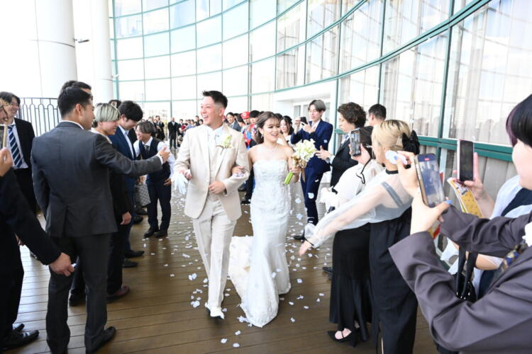 フラワーシャワー