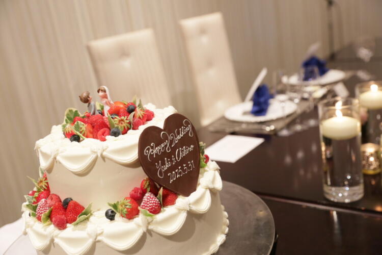 ウェディングケーキの素敵な演出！ラッキードラジェ