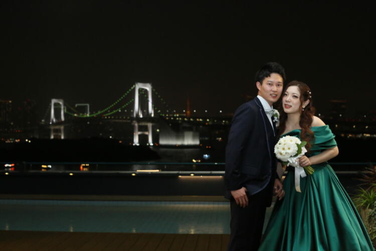 大人の魅力あふれるナイトウェディング