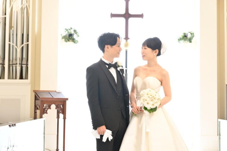 笑顔あふれるアットホームウェディング