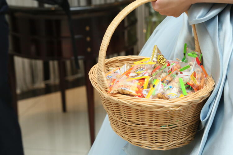 海外挙式での引出物の選び方やポイント