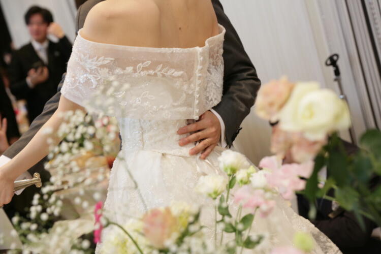 後悔しないためのドレス試着のコツをご紹介！