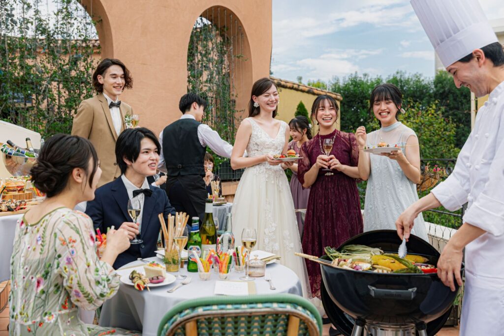 親しい友人とBBQを囲む！笑顔あふれるアットホームなテラスパーティ