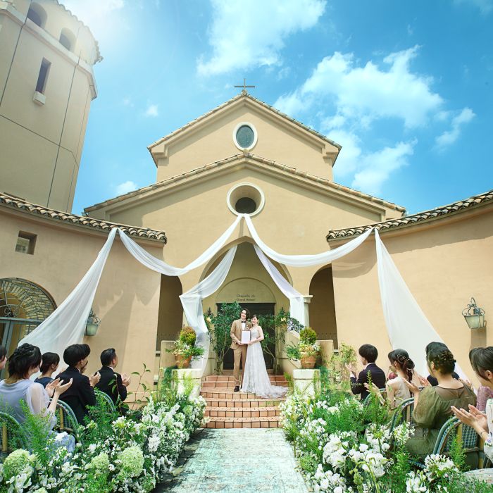 希少品　ジグソーパズル　マリアージュ　結婚式(ペイネ) 天井高16mの独立型大聖堂｜アネーリ大宮の挙式チャペル